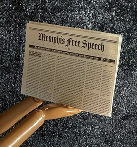 Barbie Sized Accessories -Newspaper-dollhouse Miniatures - Picture 1 of 3