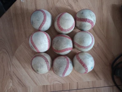 Lote de 9 pelotas de béisbol de cuero para práctica. ¡Buen estado! Foto 1 de 4