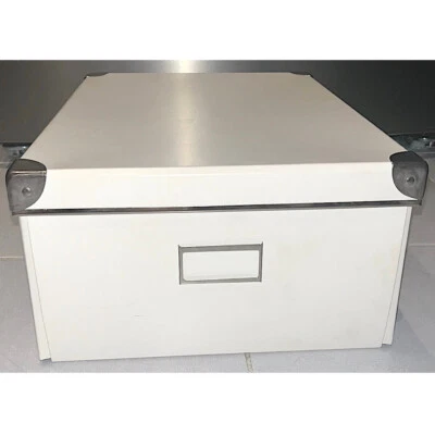 "Caja de almacenamiento resistente grande de 14,5"" x 11,5"" x 6,5"" con tapa reforzada con metal" Foto 1 de 4