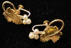 Vintage KREMENTZ 14K Gold Overlay Leaf Pearl Earrings With Screwback!!!! - Picture 1 of 6