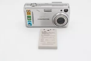 Nikon Digital Camera Coolpix 3700 3.2MP Silver - Picture 1 of 5