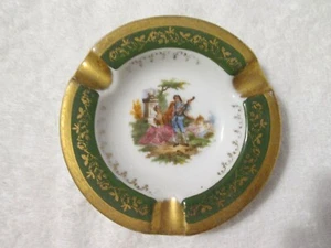 Limoges Porzellan Castel Courting Paar Aschenbecher  - Bild 1 von 5