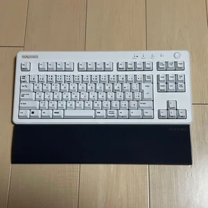 Topre Realforce R3HC21 White Mechanical Keyboard with Palm Rest USB-C - Picture 1 of 6