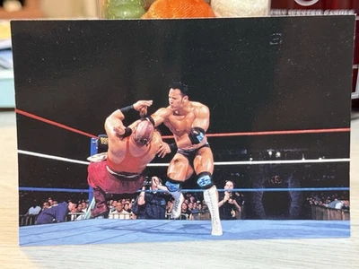 1999 Comic Images WWF Wrestlemania Live Photocards #23 The Rock - Image 1 of 2