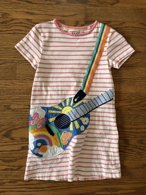 Vestido Mini Boden Rosa Rayas Apliques Tejido Niñas 6-7 Años Guitarra Hippie Arco Iris Foto 1 de 4