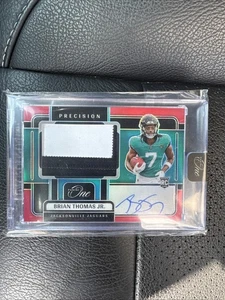 2024 Panini One Football - #303 Brian Thomas Jr. Precision Rookie Patch Auto /60 - Bild 1 von 2