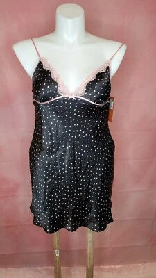 NUEVO CON ETIQUETAS Gilligan & Omalley M Chemise Babydoll Lencería Negra Prendas para dormir Lunares Foto 1 de 4