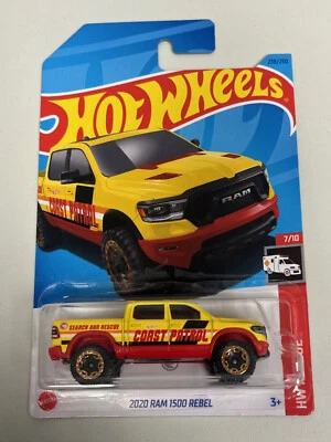 Ram 1500 Rebel Yellow HW Rescue Series A26 2023 Hot Wheels Treasure Hunt 2020 Foto 1 de 2