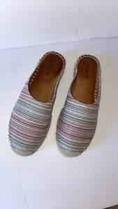 Indigo Shoes Size 7.5 M Indigo Rd.  Beige Striped Slip On Flat Canvas Open Heels - Picture 1 of 9