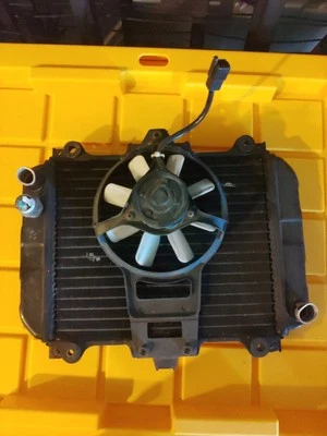 2002 Kawasaki Ninja 500R Radiator And Fan - Image 1 of 3