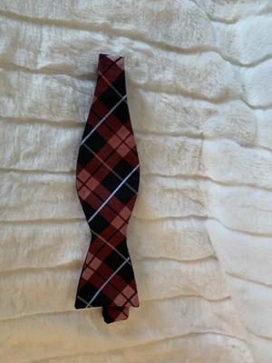 CHAPS RALPH LAUREN - Men's 2 Sided Red Black & Plaid Bow Tie bin L  - Image 1 of 4