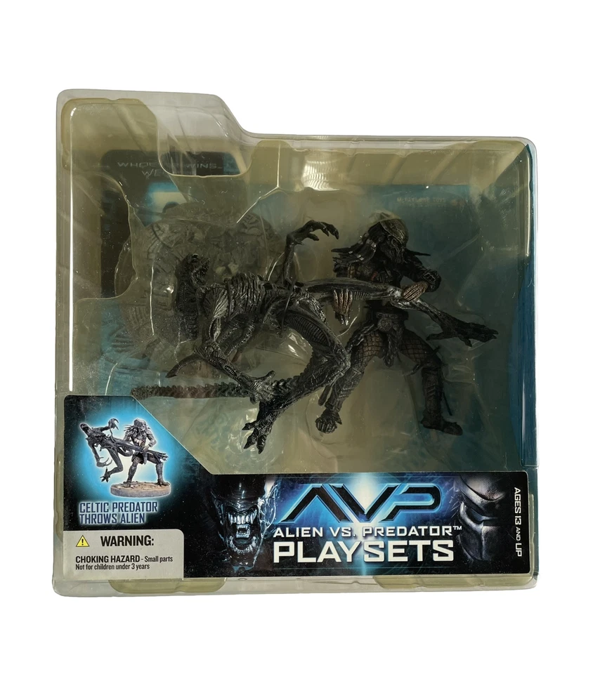 Alien VS Predator Playsets X2 Celtic Throws Attacks McFarlane 2005 Set of 2 MISP