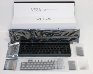 Tastiera meccanica VEGA Ai03 Design Studio senza viti senza cuciture 65% - NUOVA! - Foto 1 di 11