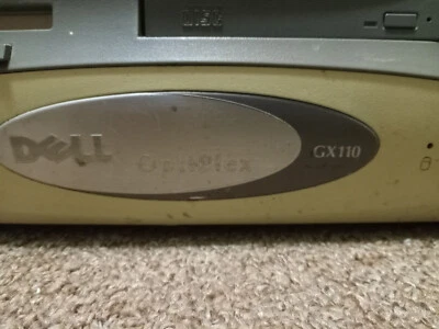 Computadora de escritorio Dell OptiPlex GX110 Pentium III de colección en estado de funcionamiento Foto 1 de 3