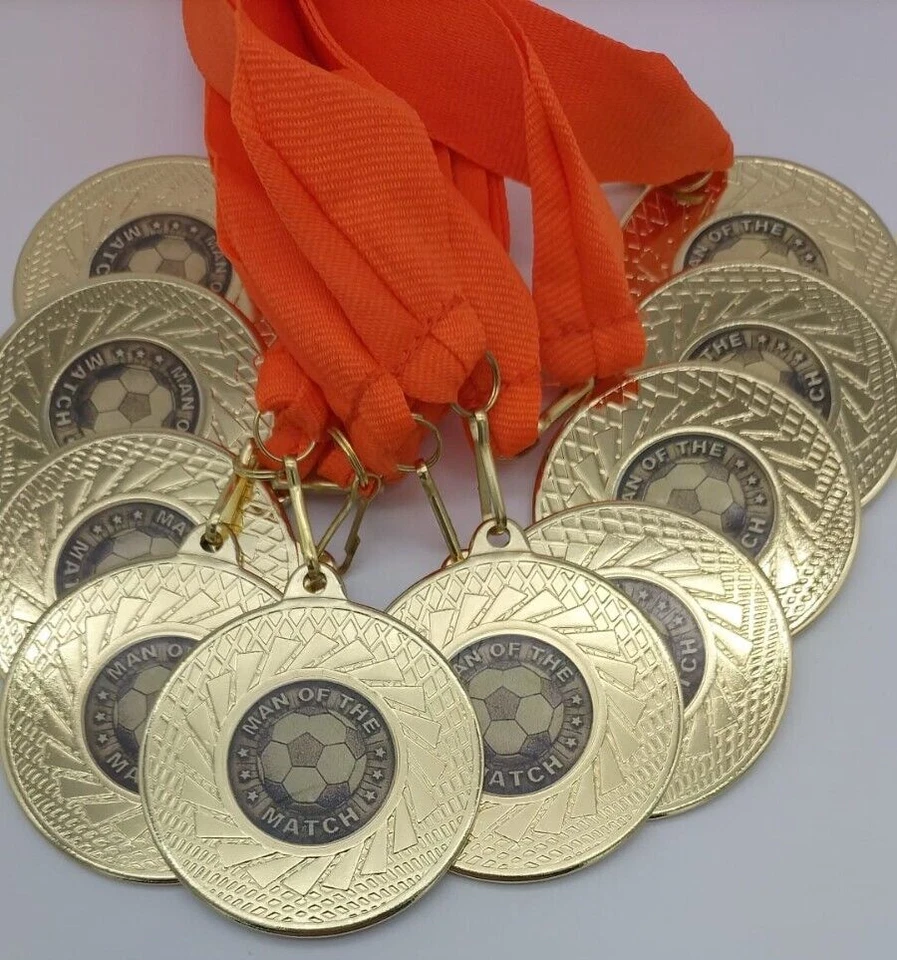 SPA TROPHIES 10 x Man of the Match Medaillen mit orangen Bändern Gold Fußball Medaille