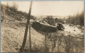 MOTOR DE TREN LOCOMOTORA NAUFRAGIO FERROCARRIL ANTIGUO FOTO REAL POSTAL RPPC - Imagen 1 de 2