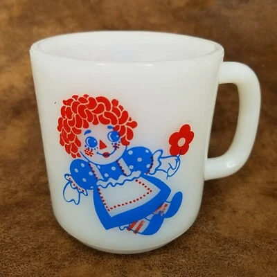 Raggedy Ann and Andy Glasbake White Milk Glass Coffee Cup Mug Vintage - Image 1 of 4