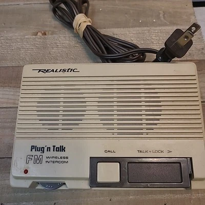 Unidad de repuesto de intercomunicador inalámbrico Plug N Talk FM Plug 43-207A realista de colección Foto 1 de 4
