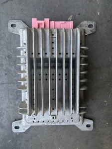 05-06 Corvette C6 Bose Audio Estéreo Radio Amplificador Amplificador Convertible - Imagen 1 de 4