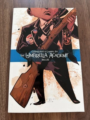 Umbrella Academy Volume Two: Dallas Graphic Novel (2009 Dark Horse) - Very Good - Image 1 of 4