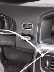 Ignition Switch Dash Mounted Push Button Fits 14-18 VOLVO S60 2848007 - Picture 1 of 12