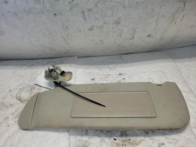 Parasol Chevrolet Suburban 1500 (iluminado), L. 04 05 Foto 1 de 2