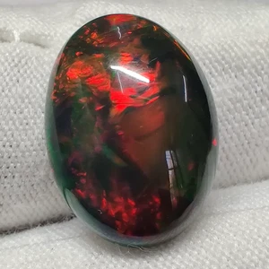 Multi Red Fire Ethiopian Black Opal Cabochon Oval Gemstone for Jewelry 7.5 Cts - Picture 1 of 5