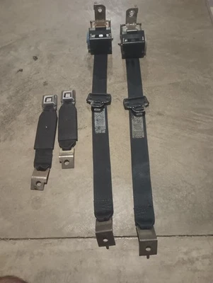 1990-1993 Ford Mustang BLACK OEM Seat belts LX GT Hatchback Upper Rear ONLY - Image 1 of 4