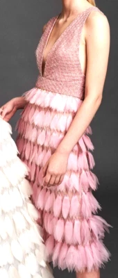 Vestido de cóctel J. Mendel pasarela rosa bordado con cuentas plumas EE. UU. 2 Foto 1 de 4