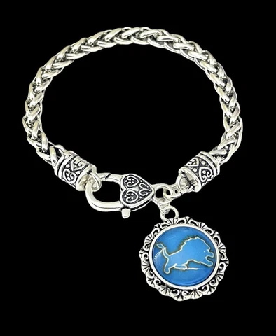 Detroit Lions Football Round Charm Dangle Clasp Weaved Silver Bracelet Cover