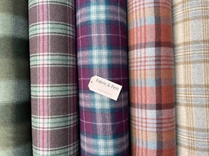 NUEVO Lana Británica ABRAHAM MOON Cortinas/Persianas/Tapicería/Cojines/Vestido/Artesanía - Imagen 1 de 15
