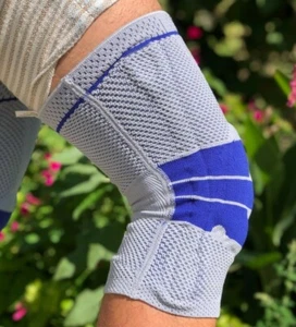 Bauerfeind GenuTrain Knee Joint Brace Patella Support Meniscus Sleeve ACL Size 0 - Picture 1 of 13