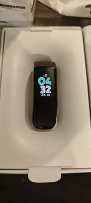 Fitbit Charge 6 Fitness Tracker GPS Bluetooth Heart Rate Smartwatch Black Band - Image 1 of 4