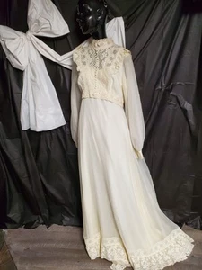 S 70s vtg ivory BOHEMIAN WEDDING Hippy Sheer Sleeve Prairie Gown Lace Hippie Euc - Picture 1 of 8