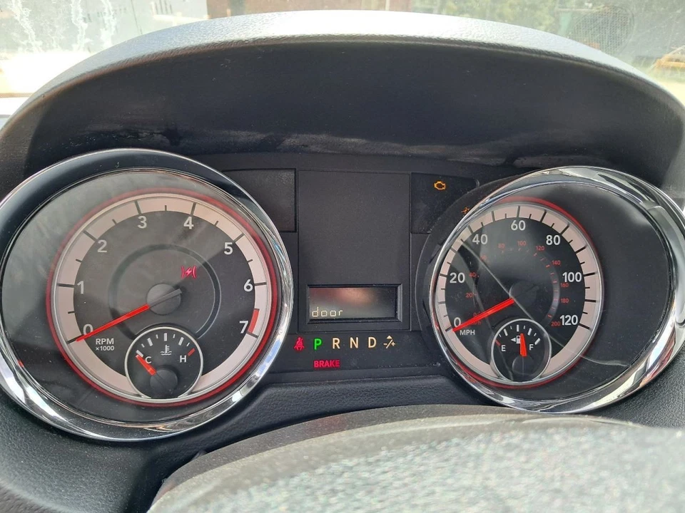 Speedometer Cluster 120 MPH Fits 15-18 CARAVAN 4770109 Foto 1 de 1