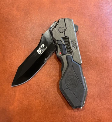 Smith & Wesson S&W Knives Large M&P Assisted Open Folding Knife SWMP4LS - Image 1 of 4