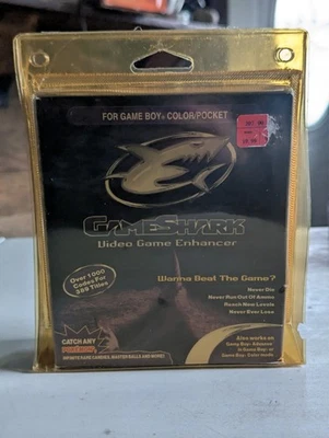 Interact GameShark per Nintendo GameBoy/Pocket/Colore NUOVO SIGILLATO - Immagine 1 di 2