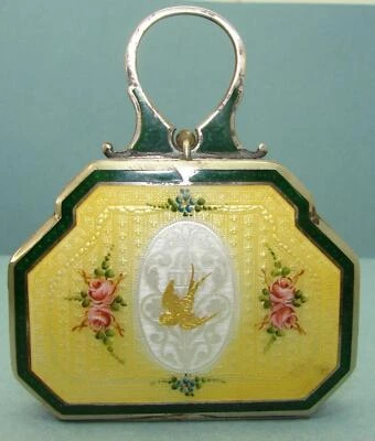 复古紧凑型绿色珐琅黄色和白色 Guilloche W 粉色玫瑰和金色鸽子 — 第 1/4 张图片