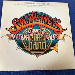 Sgt Pepper's Lonely Hearts Club Band Movie Soundtrack Vinyl Record 2x Vintage - Picture 1 of 12