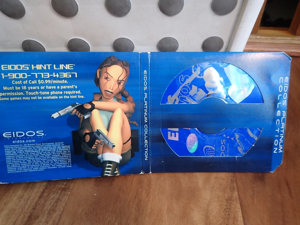 Eidos Platinum Collection (PC CD) Paper fold Tomb Raider the Lost Artifact, demo - Image 1 of 4