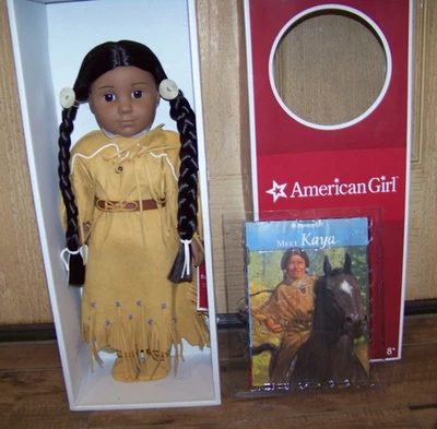 Muñeca American Girl KAYA con libro - Nueva en caja Foto 1 de 4