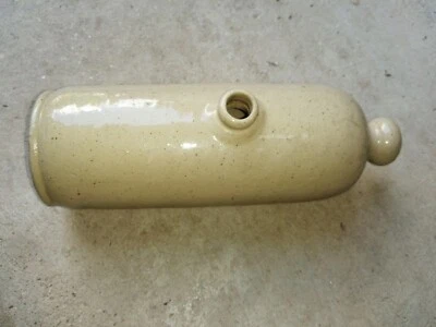 F1- ancienne bouillotte en terre cuite vernissée - Photo 1/4