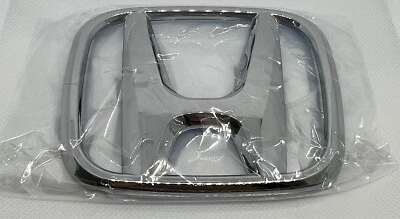 Front Grille Emblem For Honda Crosstour 2010-2012 Fit 2015-2017 HRV 2016-2018 - Image 1 of 4