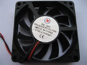 2 pcs Brushless DC Cooling Fan 11 Blade 24V 7015S 70x70x15mm 2pin Sleeve Bearing - Picture 1 of 3