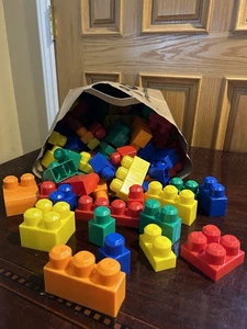 Mega Bloks, mehrfarbiges großes Sortiment, 4+ Pfund, bauen, spielen, reinigen, schön! - Bild 1 von 2
