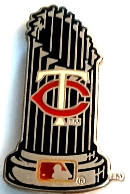 Twins Pins RARE Minnesota Twins Pin NICE World Series Trophy Commemorative Pin - Image 1 of 3