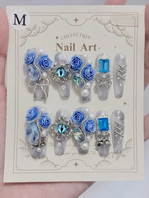 Prensa/pegamento para uñas postizas ojos azules hecho a mano talla M (leer descripción 10 un. Foto 1 de 4