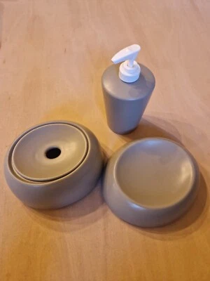 Croydex Ceramic Matt Grey Bathroom Accessories Set - Image 1 of 4