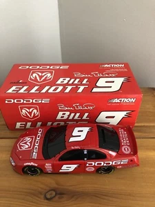 2001 #9 Bill Elliott Dodge Intrepid 1:24 Nascar Diecast Bank - Picture 1 of 4
