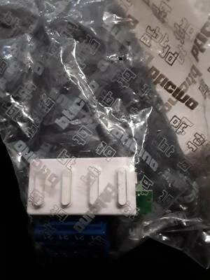 BTICINO TERRANEO 337512 Blocco 4 pulsanti aggiuntivi bianchi  -  PIVOT 2 pezzi - Immagine 1 di 2